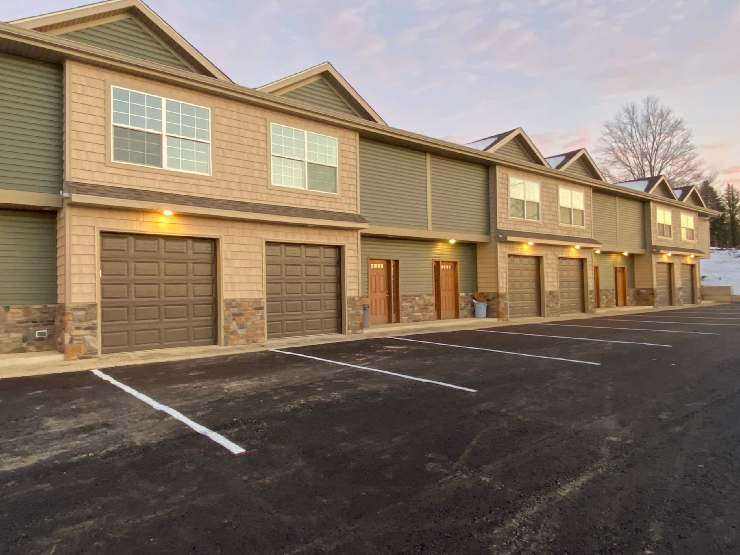 Elizabeth Lane Townhomes