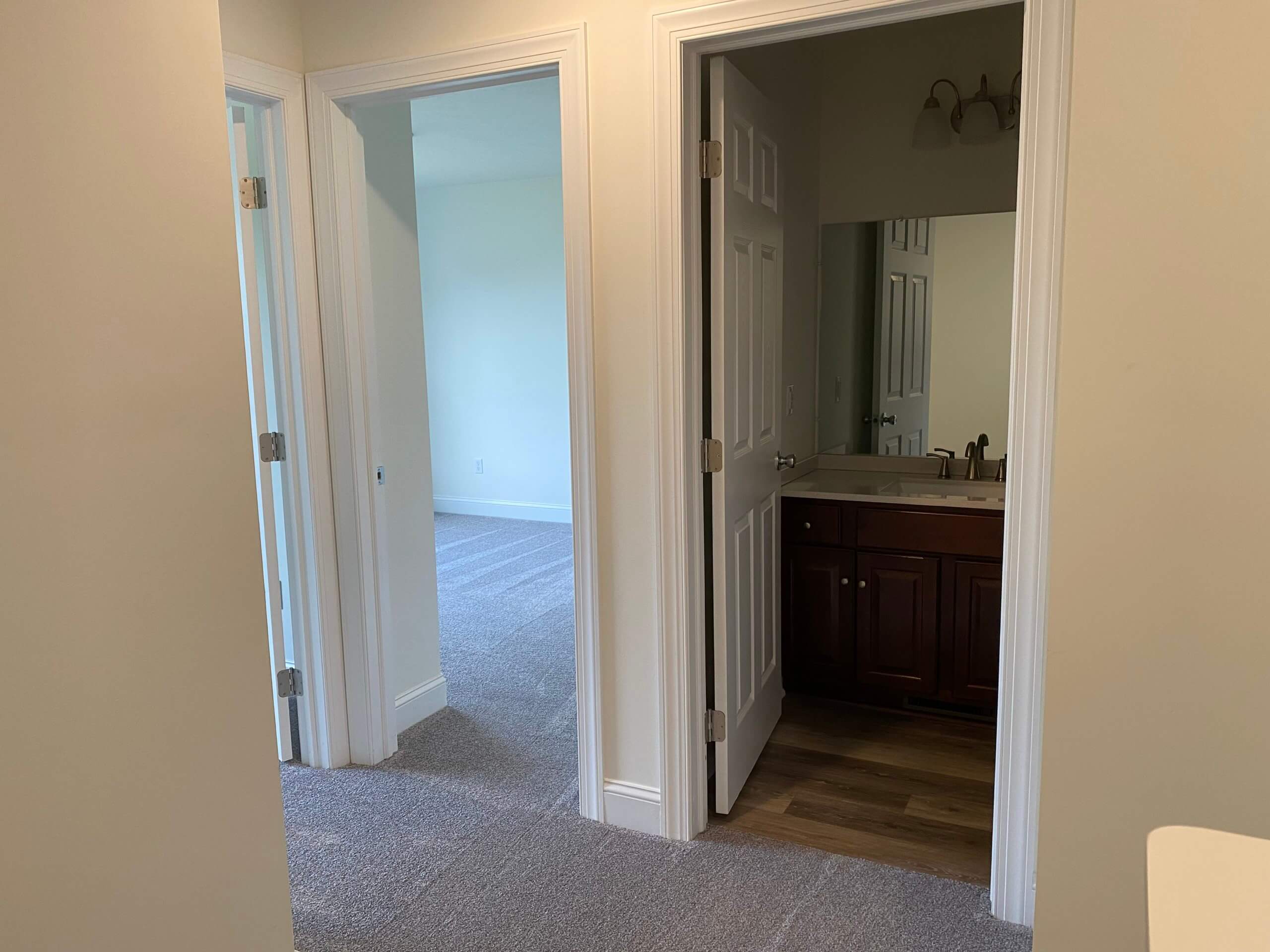 Elizabeth Lane Townhomes