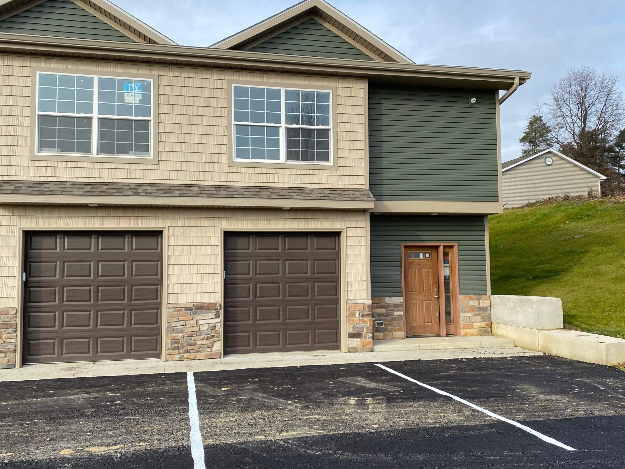 Elizabeth Lane Townhomes